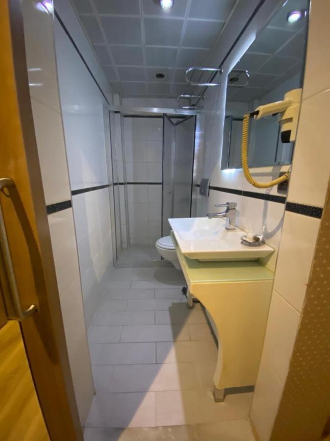 Prens Hotel Истанбул Екстериор снимка